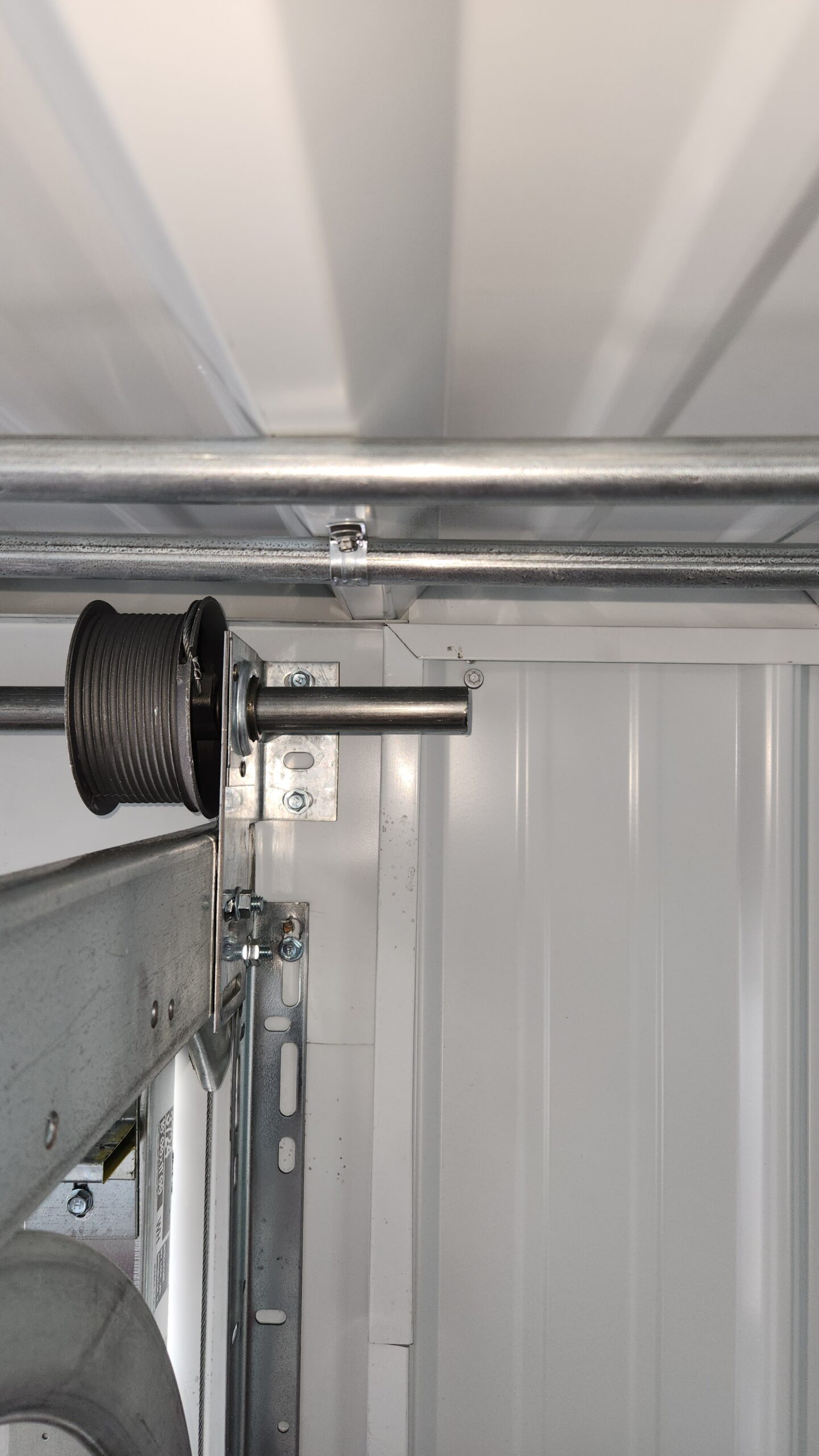 Garage door repair in Bloomfield, IA